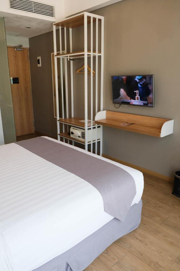 Allstay Hotel Semarang Simpang Lima Exteriér fotografie