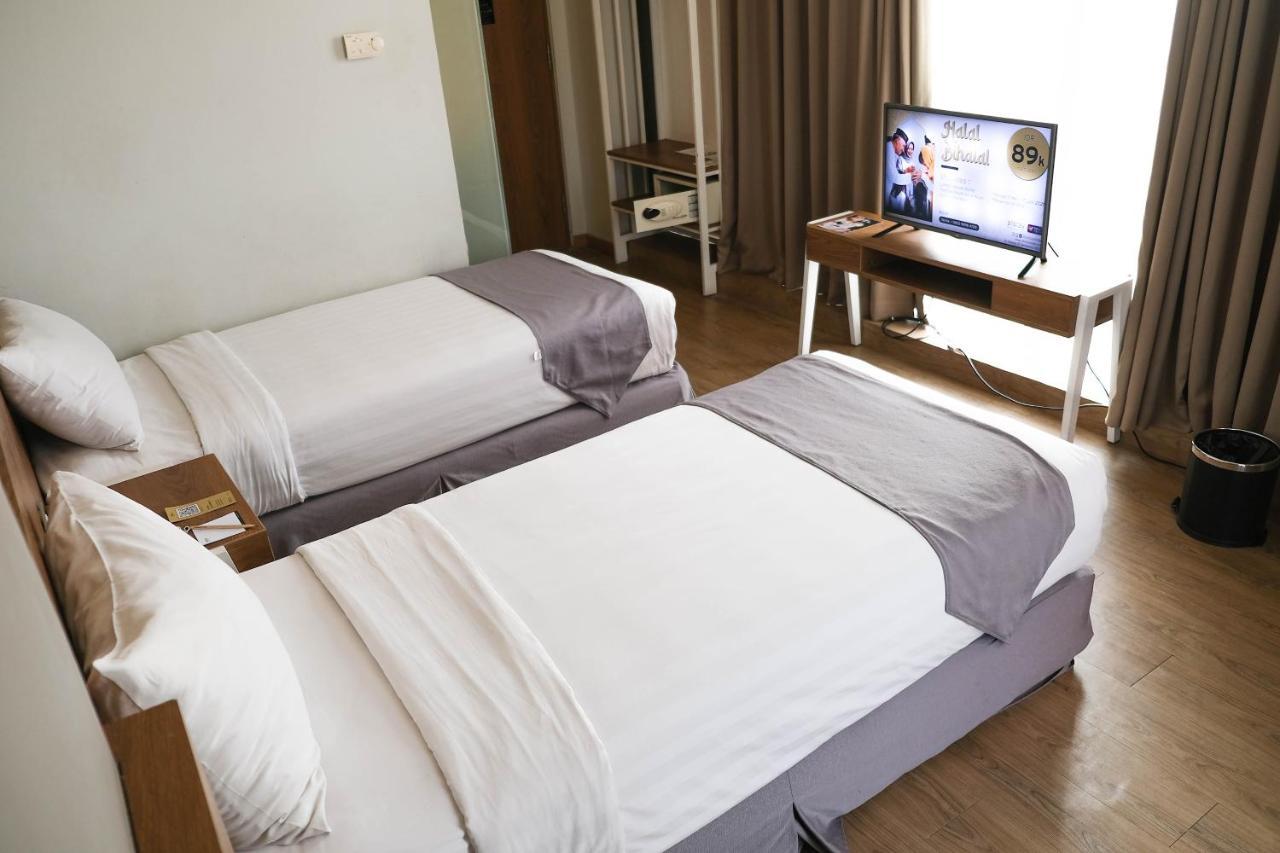 Allstay Hotel Semarang Simpang Lima Exteriér fotografie